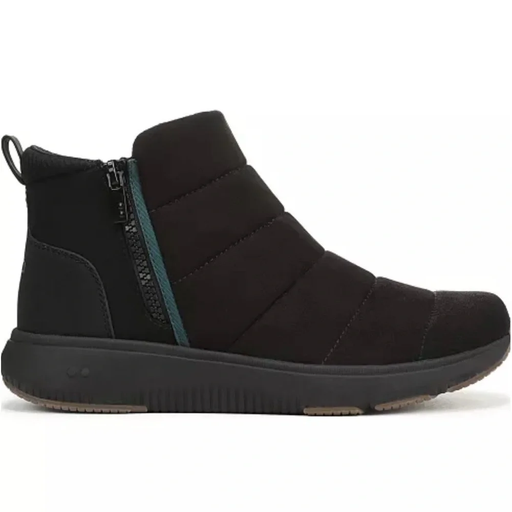 New Ryka Black Water Repellant Ankle Boot Sz 9 WIDE